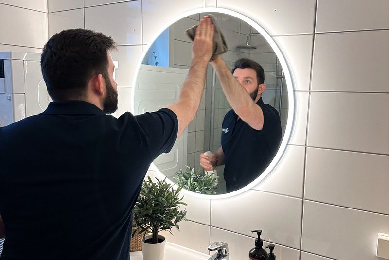 Njål (25) er blitt stor på utleigeforvalting